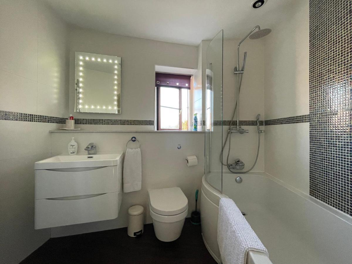 St Georges Balcony Suite With Parking Portsmouth Exterior photo