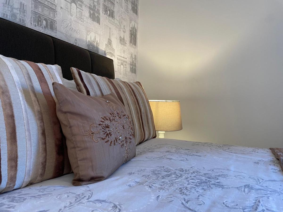 St Georges Balcony Suite With Parking Portsmouth Exterior photo