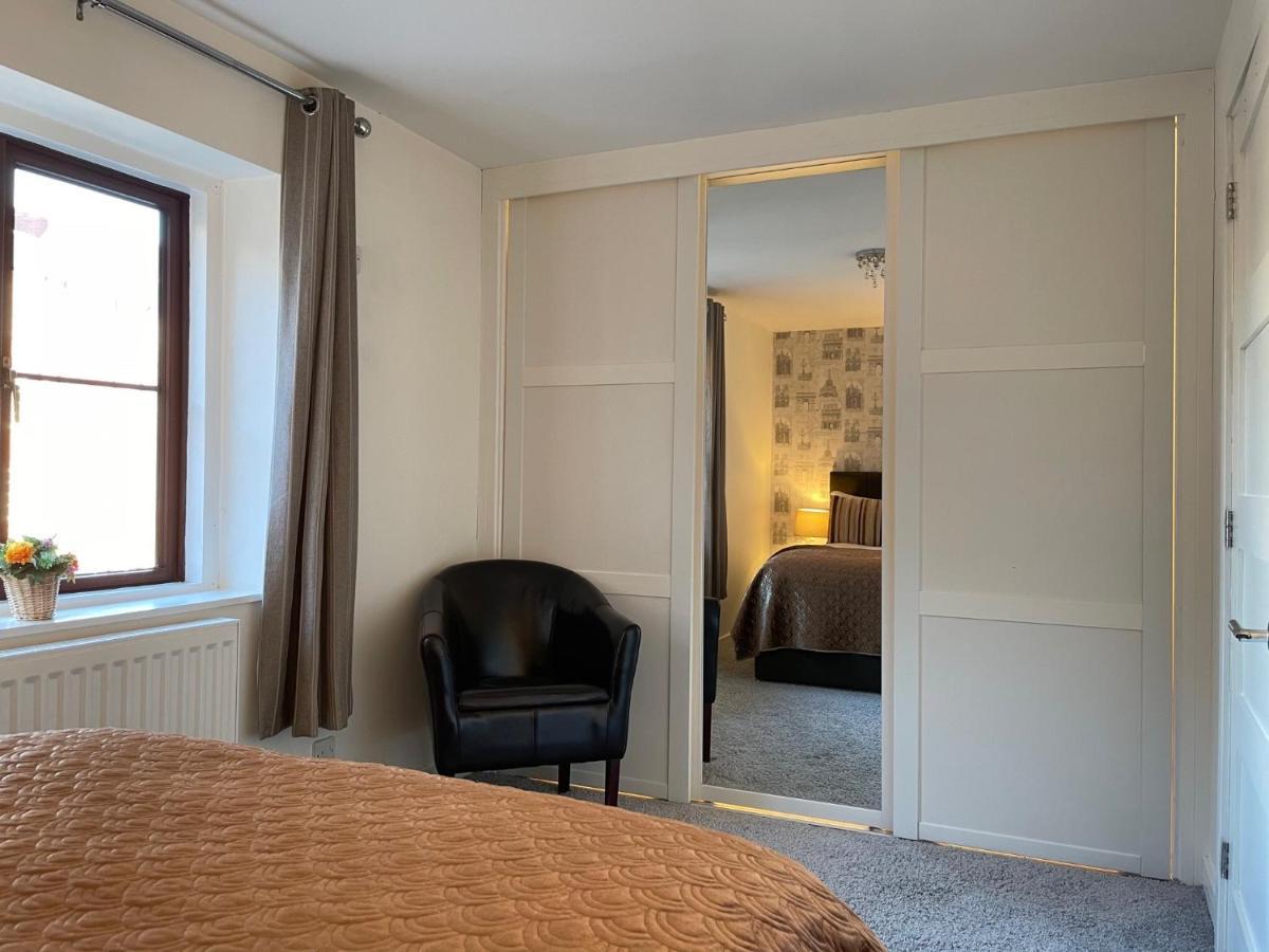 St Georges Balcony Suite With Parking Portsmouth Exterior photo